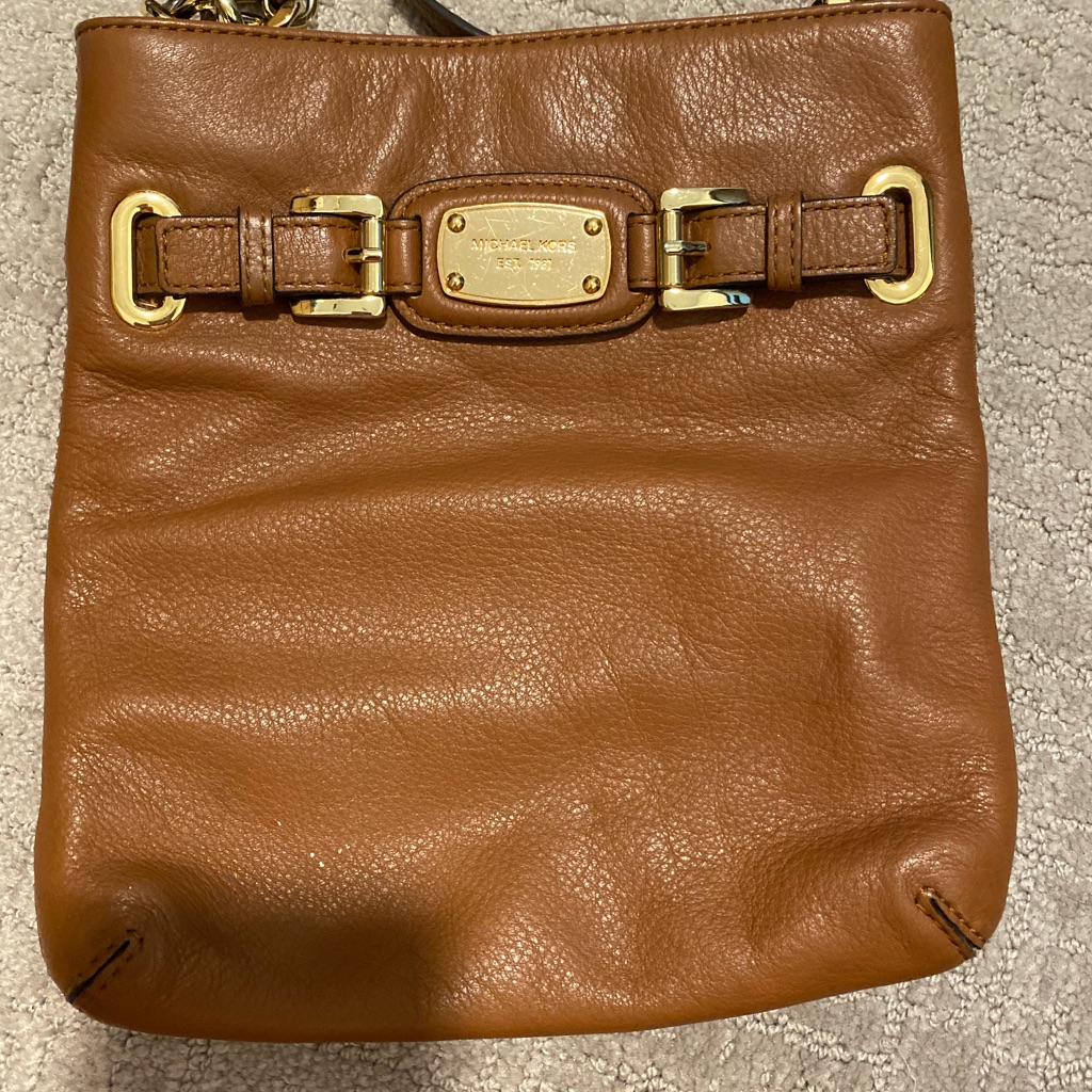 Micheal Kors Crossbody Purse